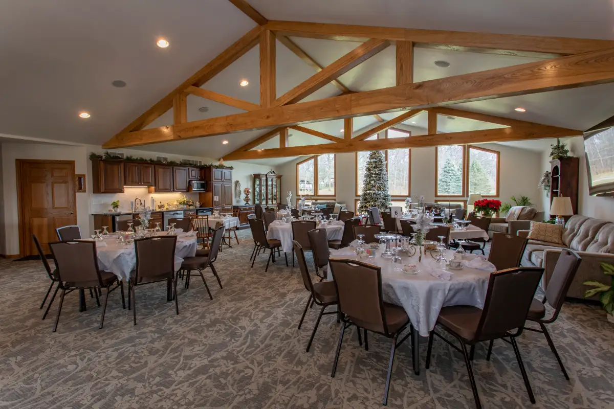 Lodge banquet set up