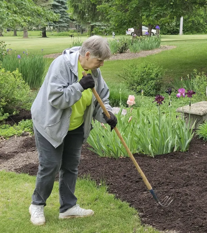 Raking mulch
